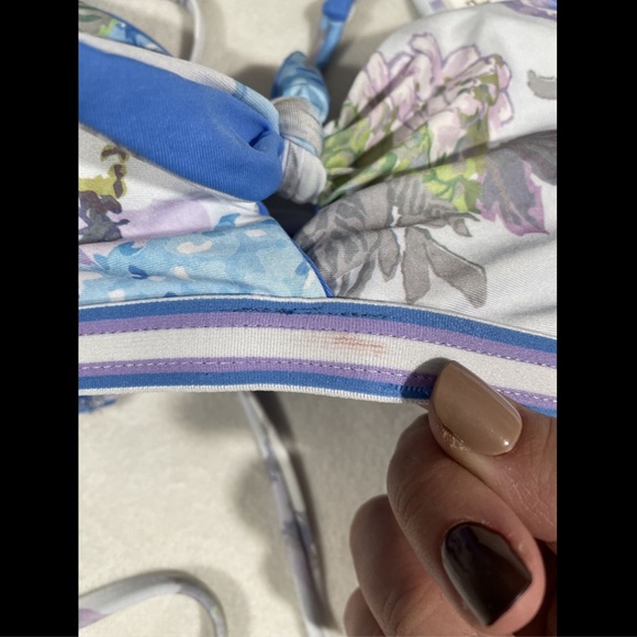 NWT BECCA Vintage Floral Halter Bikini‎ Top in Blue/Purple [SZ Large ] - Picture 7 of 11